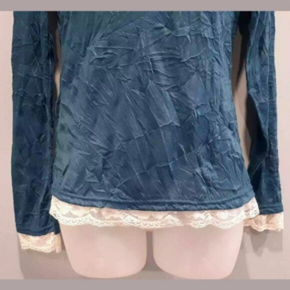 3/$20 Lace Trim Turtleneck Teal Top Long Sleeve Romantic Feminine Blouse - Picture 5 of 8